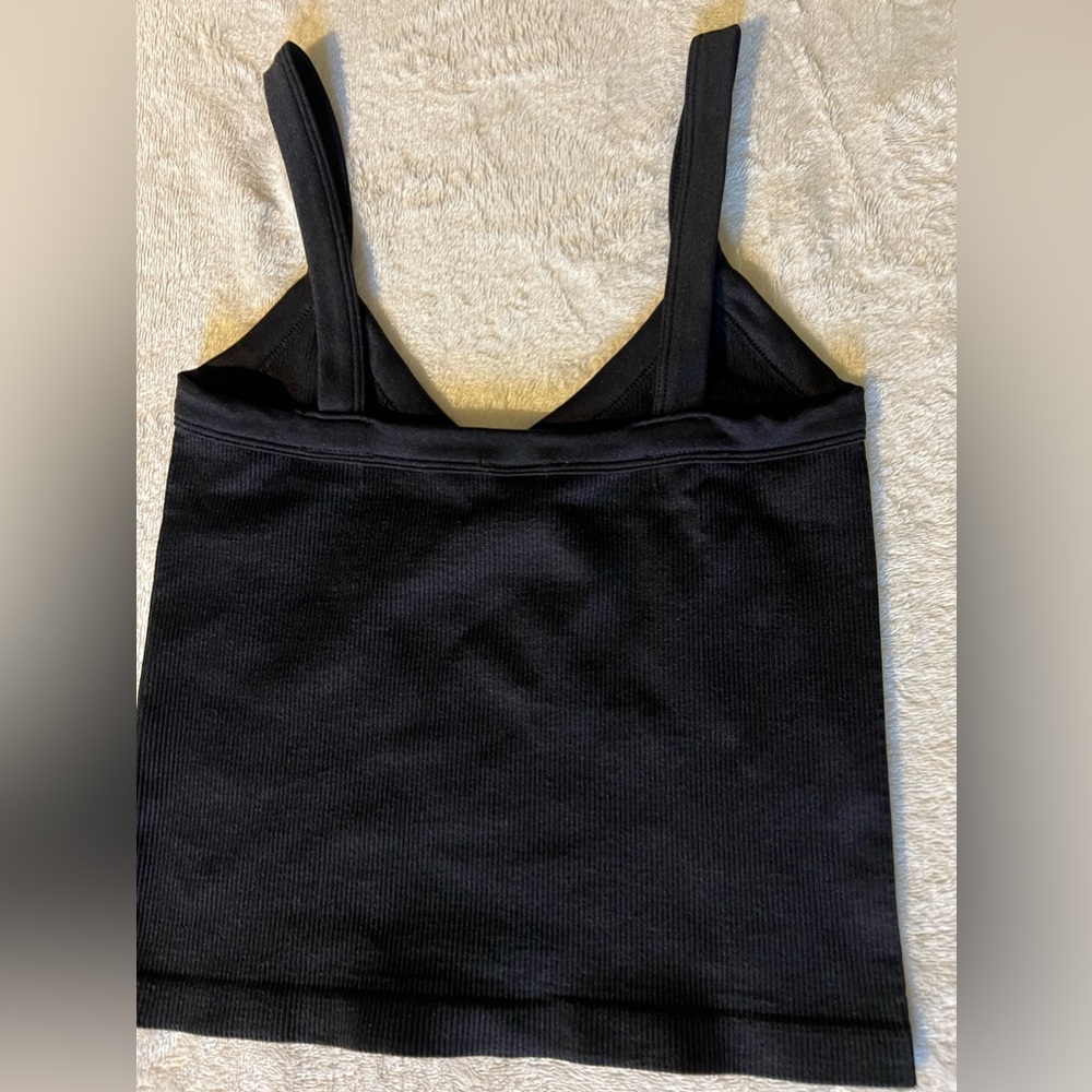 Dynamic One Size Ribbed Tank - Picture 4 of 5